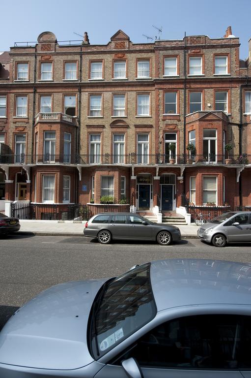 Astons Apartments London Exterior photo